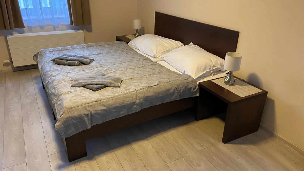 4Rooms Roztoky Exterior foto