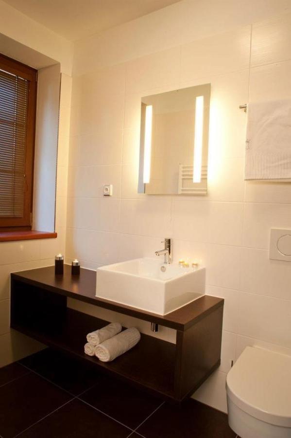 4Rooms Roztoky Exterior foto